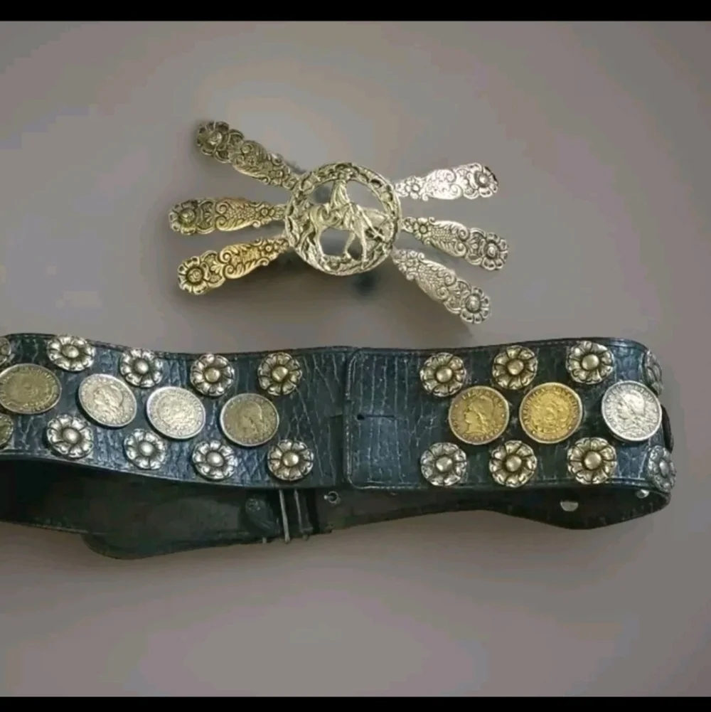 Vintage Leather Brass Flower Coin Belt Removable Buckle